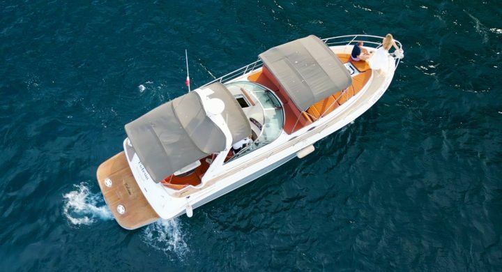 Private 40 foot yacht rental sailing near the coast.